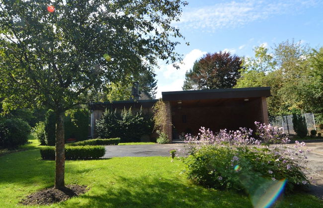 Luxury Villa with Swimming Pool near F1 Circuit - Photo 32
