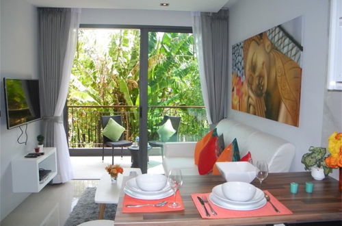 Foto 11 - Emerald Patong 1 bedroom Apartment Garden View