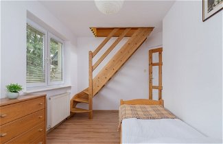 Foto 3 - Nowotarska With 2 Bedrooms by Renters