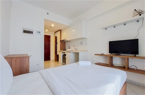 Foto 4 - Wonderful Studio Apartment At Sky House Alam Sutera