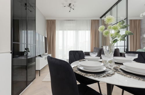 Photo 31 - Art Deco Apartment by Renters Prestige