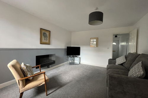 Photo 1 - Cosy & Comfortable Apt with Parking