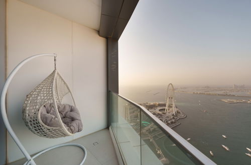 Foto 20 - Maison Privee - Lavish Apt w/ Stellar Ocean Views in Address JBR