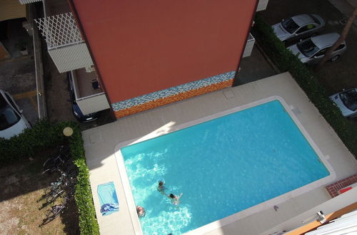 Foto 7 - Renewed Two-roomed Flat With Swimming Pool