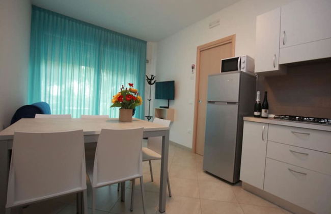 Charming Flat for up to 6 Guests Near the Beach - Foto 5