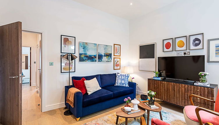 Photo 1 - Stunning Earls Court Flat