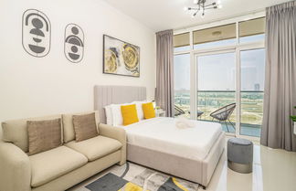 Photo 1 - Tanin - Stylish Apartment With Balcony And Cityscape Views