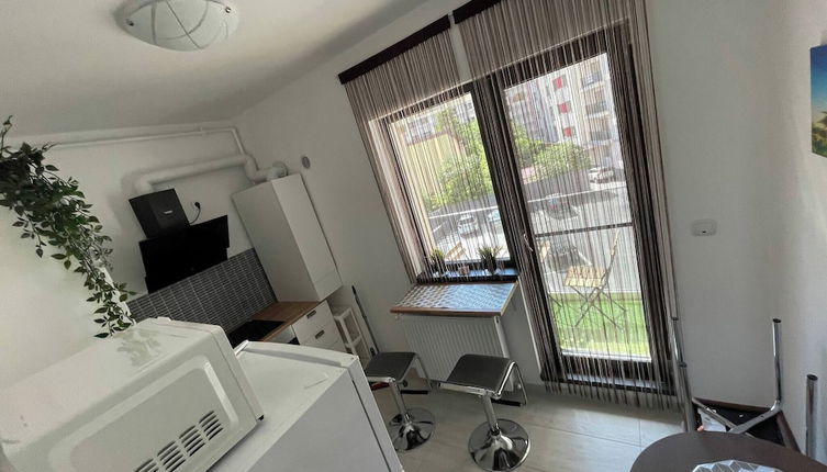 Foto 1 - Stylish Studio Near Orhideea Towers With Free Wifi