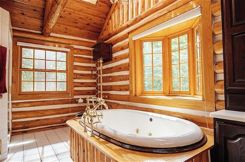 Photo 13 - Nature's Beauty Loft Forks River Lodge