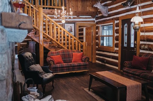Foto 11 - Nature's Beauty Loft Forks River Lodge