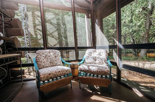Foto 8 - Nature's Beauty Loft Forks River Lodge