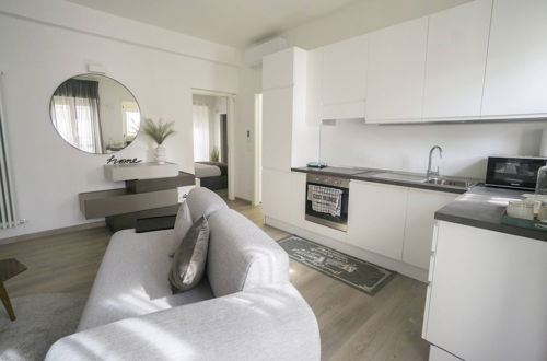 Photo 10 - Charming and Modern Three-bedroom Apartment in the Heart of the City of Asti