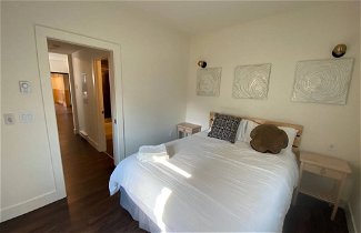 Foto 3 - Brand New 1 Br 1 Bath. Close To All. Walkable