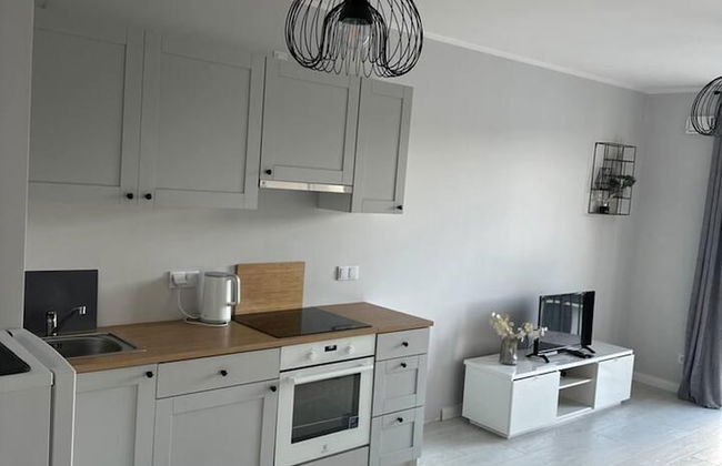1-bed Top Floor Apartment in Warszawa - Foto 2