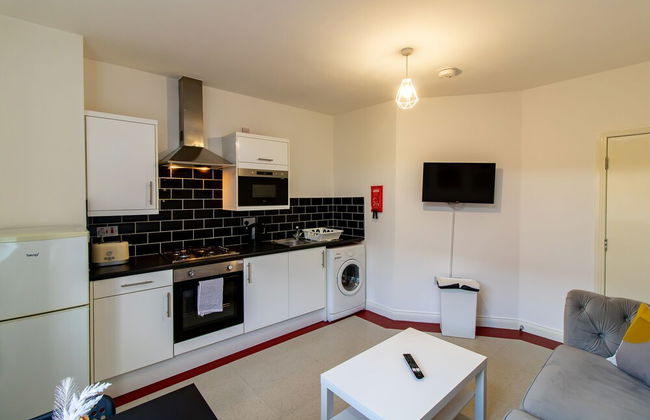 Impeccable 2-bed Apartment in Gateshead - Foto 16