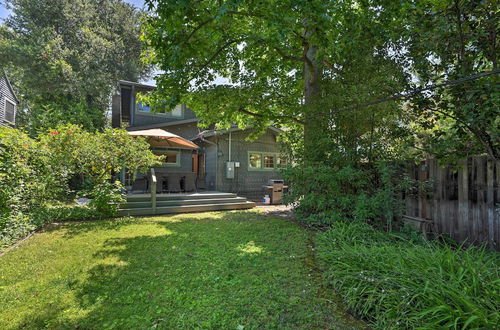 Photo 19 - Inviting Bungalow w/ Deck, Close to Dtwn LA