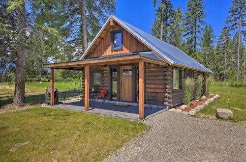 Photo 1 - Serene Kootenai Cabin - 3 Mi to Dtwn & River