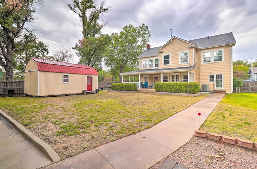 Photo 27 - Historic 1927 Corsicana Getaway w/ Game Room