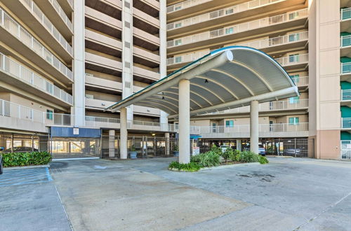 Photo 23 - Sunny Beachfront Biloxi Condo w/ Resort Amenities