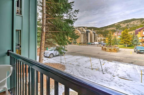 Photo 10 - Copper Mountain Ski-in/ski-out Condo w/ Balcony