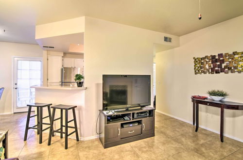 Foto 6 - Scottsdale Condo: Community Pool, Walkable Area