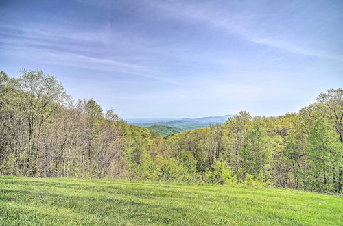 Photo 30 - Mountaintop Gatlinburg Condo w/ Community Pool