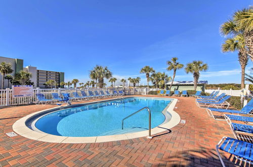 Foto 6 - Panama City Condo w/ Balcony, Beach + Pool Access