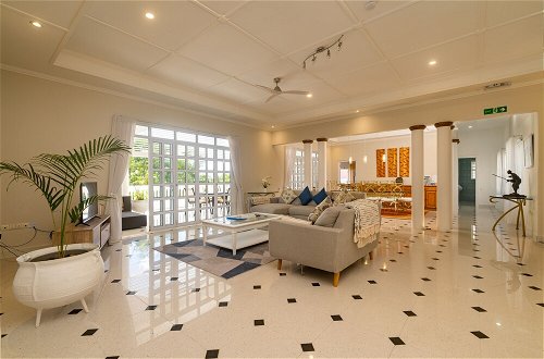 Photo 6 - Luxurious 2-bed Villa in Bel Ombre Mahe Seychelles