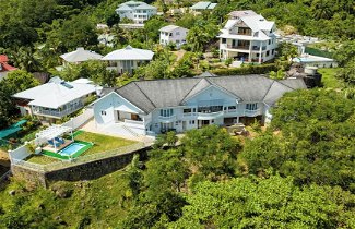 Foto 1 - Luxurious 2-bed Villa in Bel Ombre Mahe Seychelles