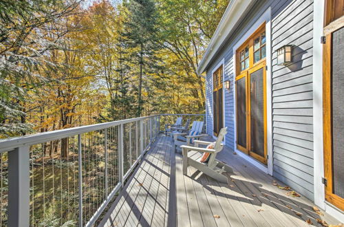 Foto 5 - Stunning Pawling Retreat w/ Ponds & Waterfall