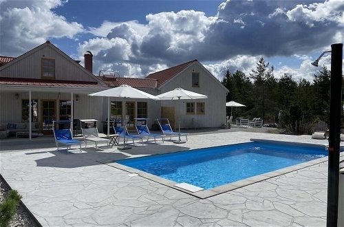 Photo 1 - Villa Vitvikena in Gotland, Pool