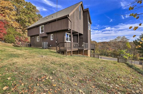 Photo 13 - Updated Kingsport Home w/ Deck + Mtn Views