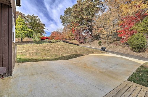 Foto 15 - Updated Kingsport Home w/ Deck + Mtn Views