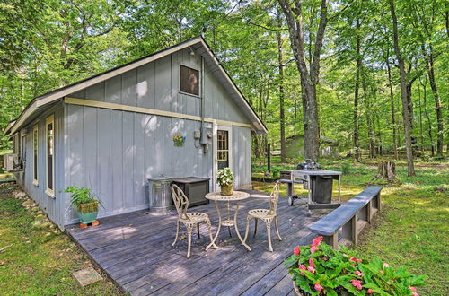 Foto 9 - Pet-friendly 'one Crow Cottage' in Harbor Springs