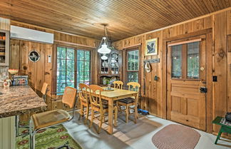 Foto 2 - Pet-friendly 'one Crow Cottage' in Harbor Springs