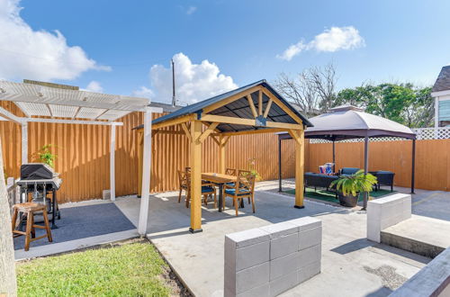 Photo 16 - Colorful Galveston Home w/ Patio: Steps to Beach