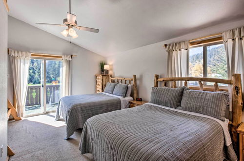 Photo 6 - Cozy Red River Alpine Condo w/ Mountain Views