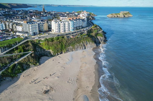 Photo 1 - The Cwtch - 2 Bedroom Apartment - Tenby