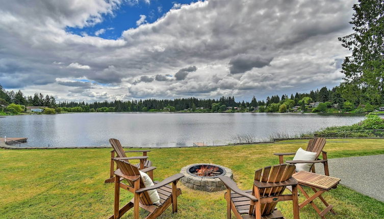 Photo 1 - Stylish Olympia Home w/ Private Boat Dock