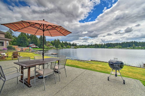 Photo 29 - Stylish Olympia Home w/ Private Boat Dock