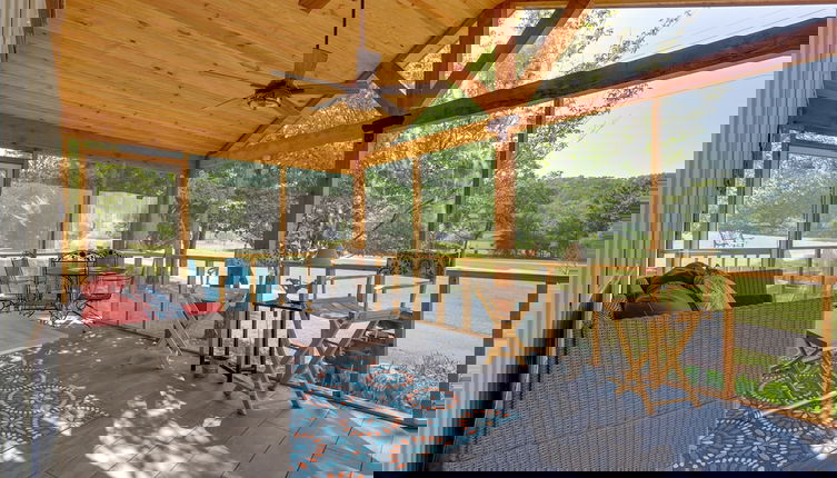 Foto 1 - Guntersville Lake Home w/ Deck & Covered Boat Slip