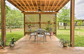 Photo 1 - Cozy Texas Retreat w/ Patio, Grill & Horseshoes