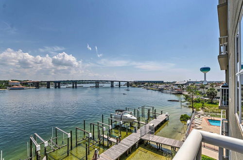 Foto 8 - Okaloosa Island Escape: Bayfront Condo Near Beach