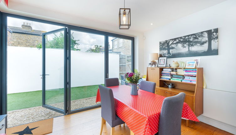 Photo 1 - Delightful Family Home With Garden in Balham by Underthedoormat