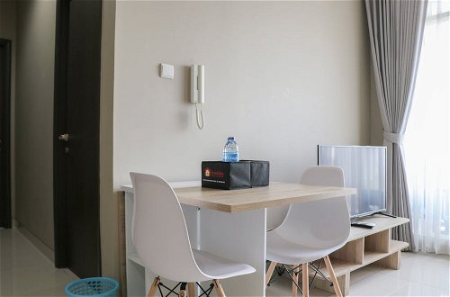 Foto 14 - Strategic And Elegant 2Br At Ciputra International Apartment