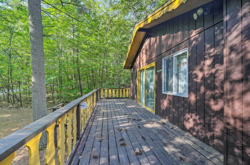 Foto 6 - Cozy Adirondacks Cabin: Walk to Lake Eaton