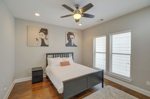 Photo 13 - Spacious Houston Townhome ~ 5 Mi to Downtown