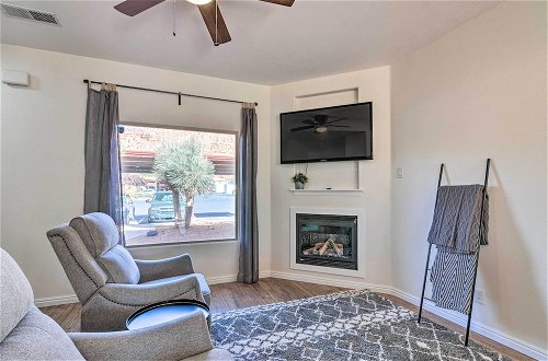 Photo 17 - Updated Townhome w/ Patio & Red Rock Views