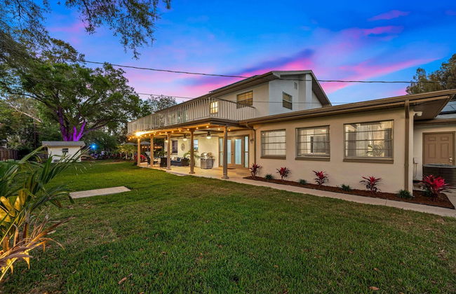 Luxe Largo Retreat: Pool, Games, Basketball & More - Foto 66