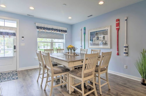 Foto 19 - Modern Townhome w/ Patio ~ 2 Mi to Bethany Beach